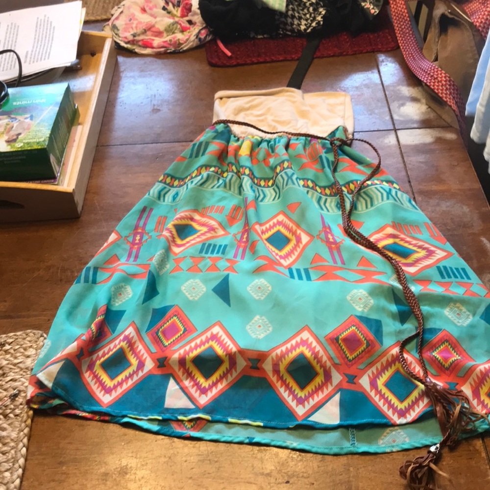 Women’s dress